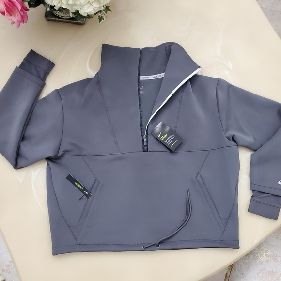 nike pro crop jacket